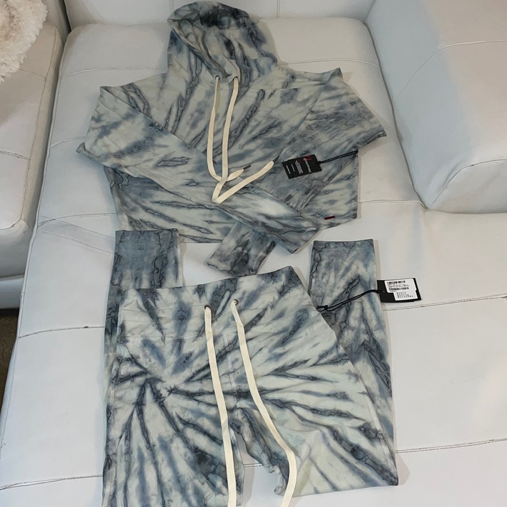 N:Philanthropy blue tie dye workout coord set XS